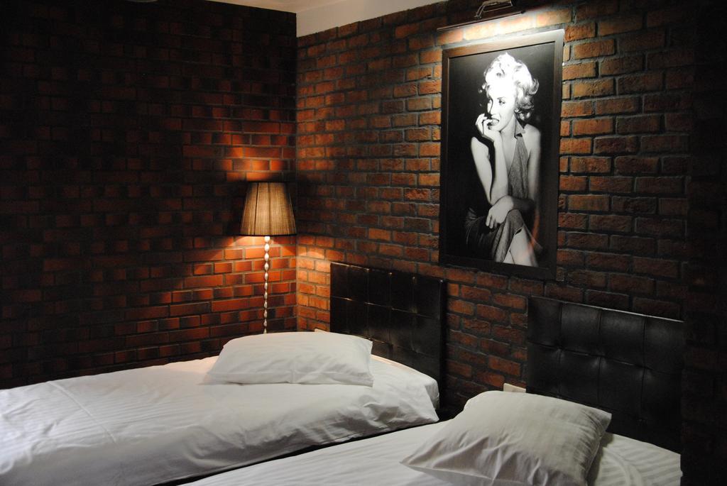 Amadeus Hotel Zielona Gora Bilik gambar